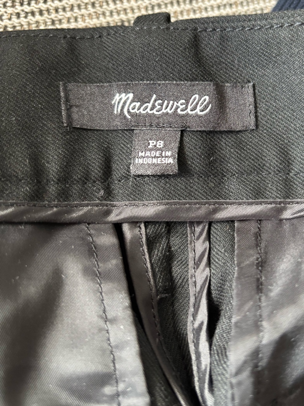 Madewell Petite Harlow Superwide Leg Trouser in Brushed Twill - Picture 3 of 4